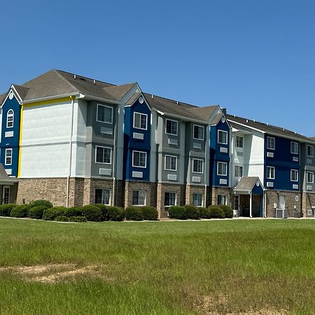 Microtel Inn & Suites By Wyndham Albertville Exterior photo