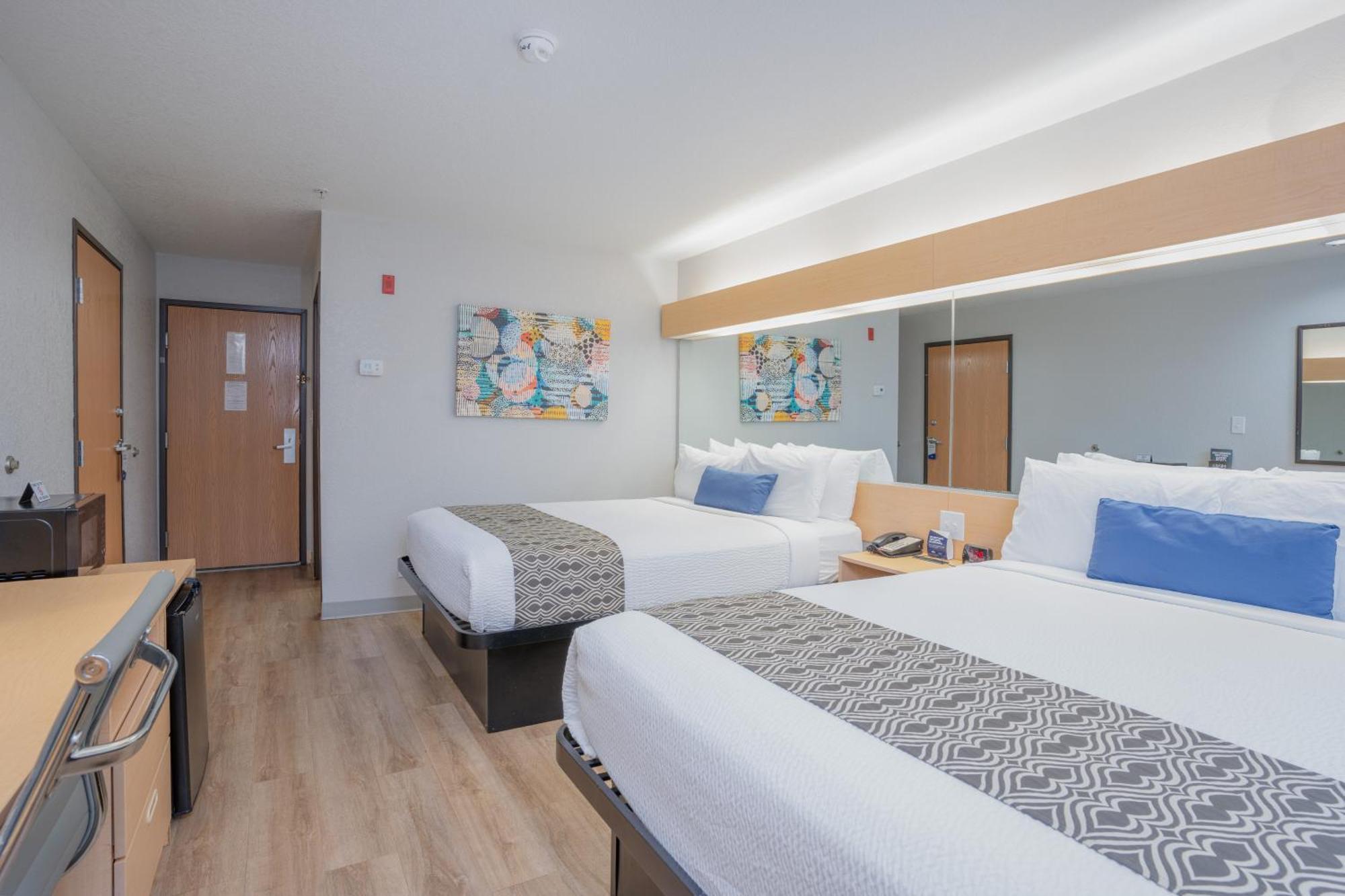 Microtel Inn & Suites By Wyndham Albertville Exterior photo